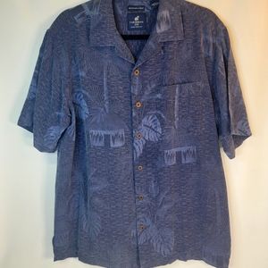 Caribbean Joe 100% Silk Button Down Shirt, Washable, EUC, size Medium